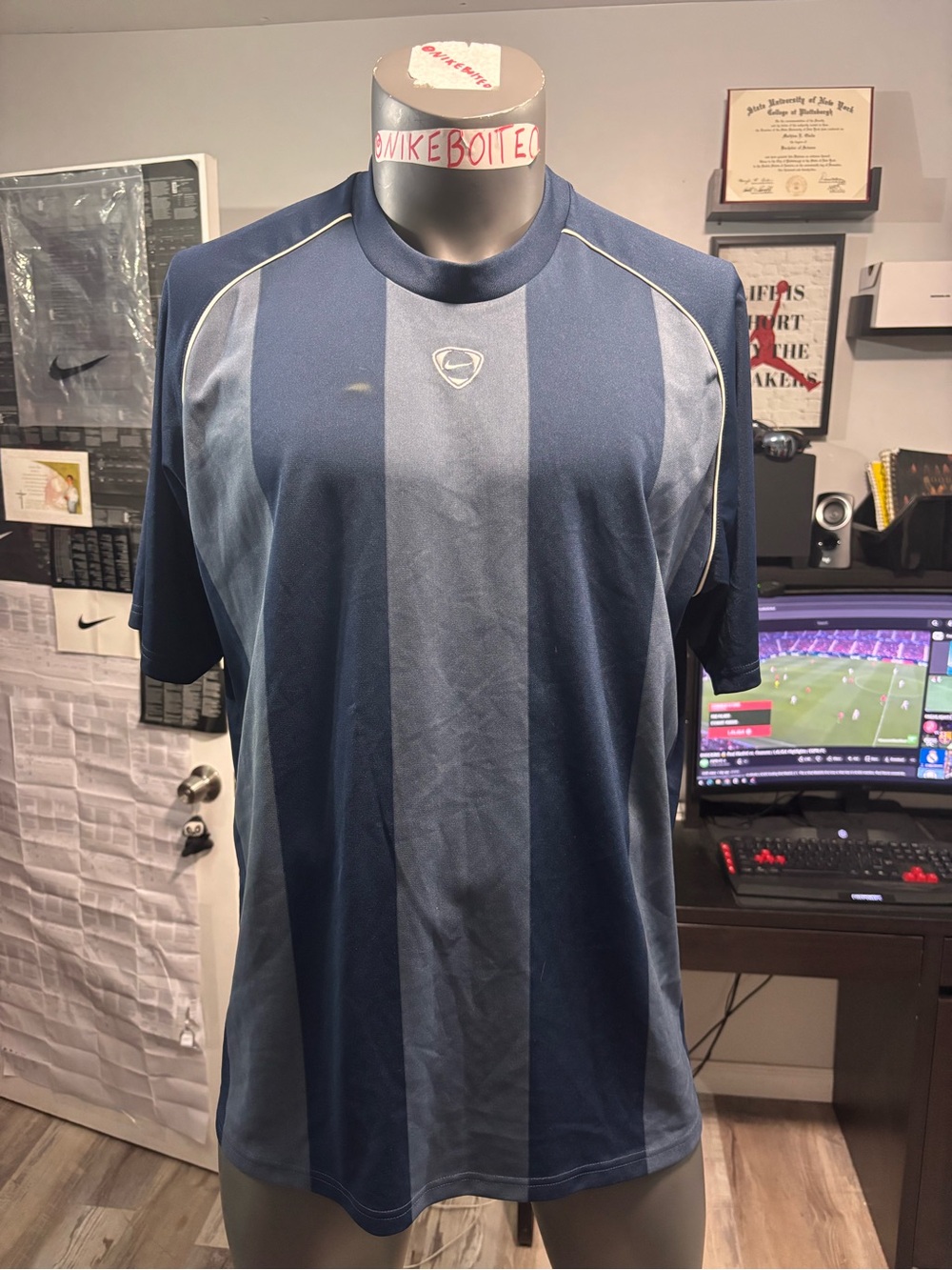 Nike Men's Blue Striped Performance Jersey
